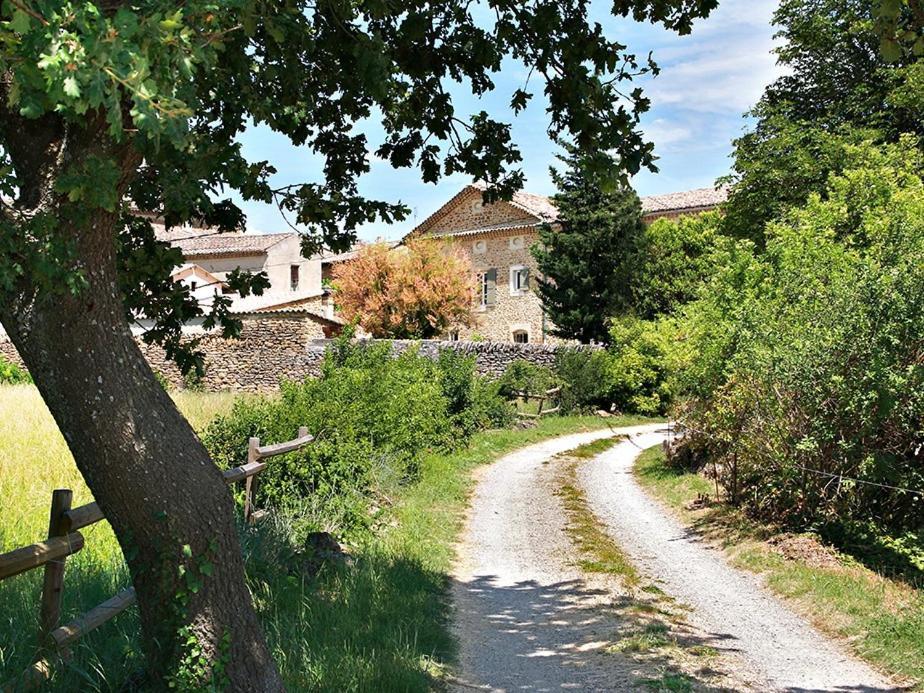 Le Clos De La Tuiliere Гриньян Экстерьер фото
