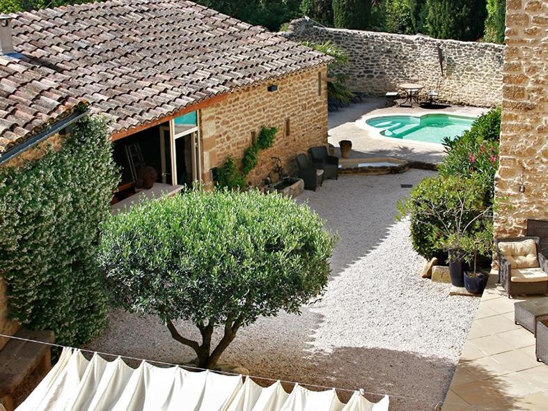 Le Clos De La Tuiliere Гриньян Экстерьер фото
